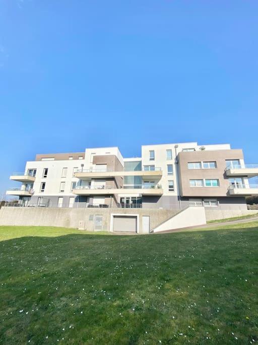 Le Domaine Reserve , Parking Et Ecrin De Verdure Amiens Zewnętrze zdjęcie